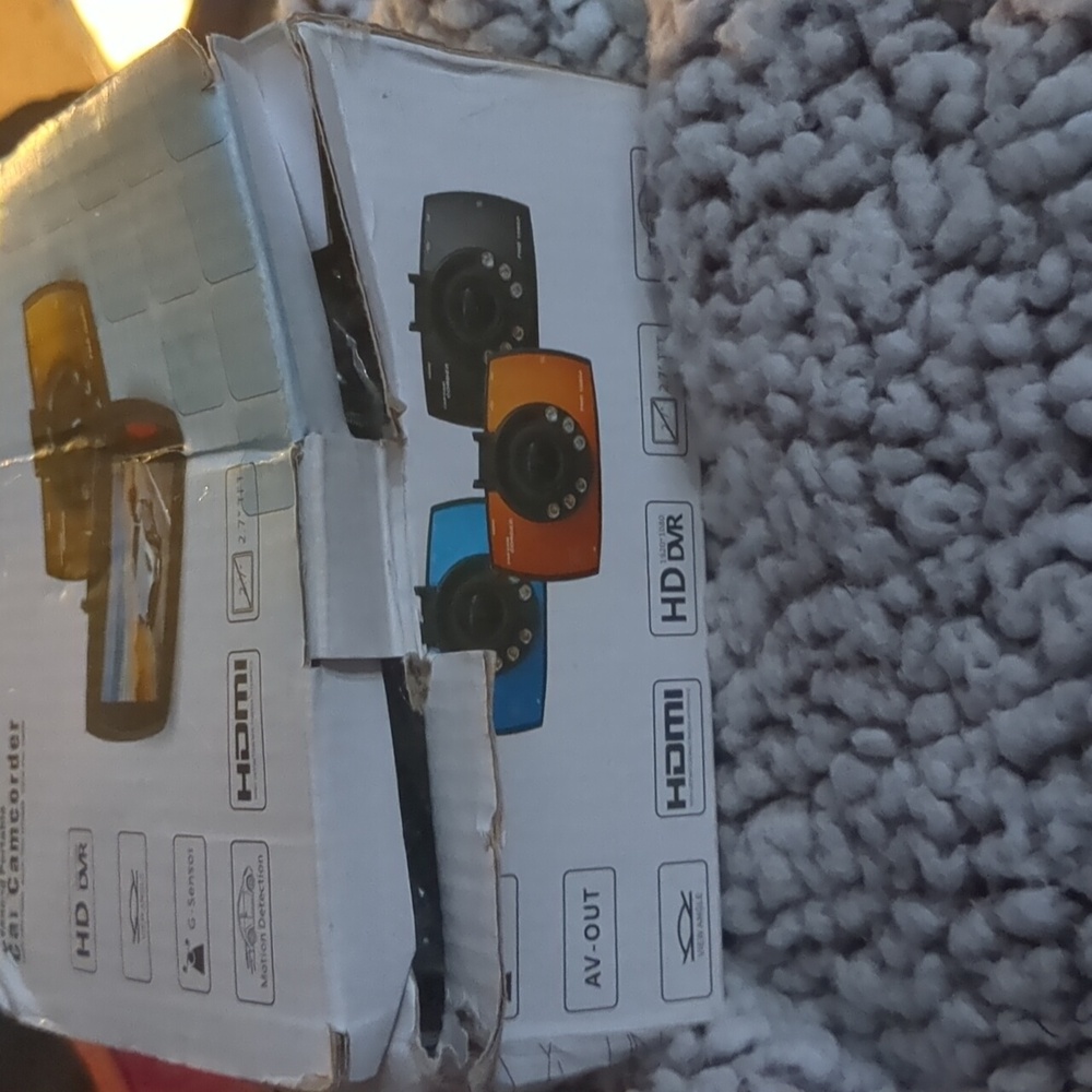 Dash Cam - Picture 2 of 6